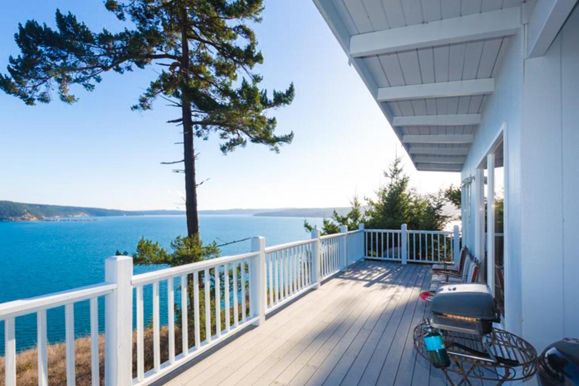 Eagles' Oceanview Villa ซีควิม ภายนอก รูปภาพ