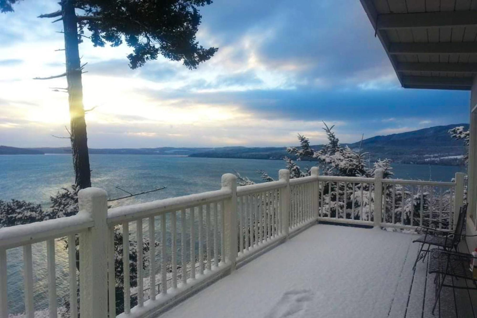 Eagles' Oceanview Villa ซีควิม ภายนอก รูปภาพ
